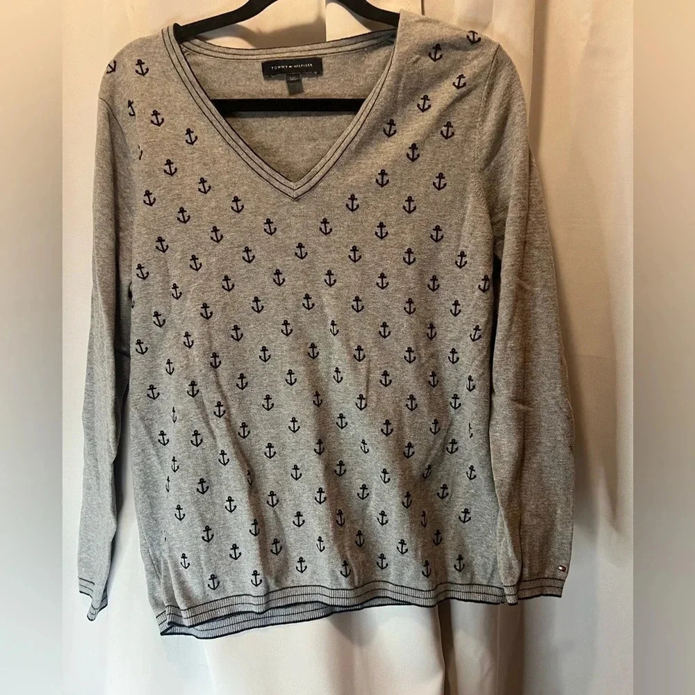 Tommy Hilfiger Nautical V Neck Sweater Size Large - Picture 2 of 7